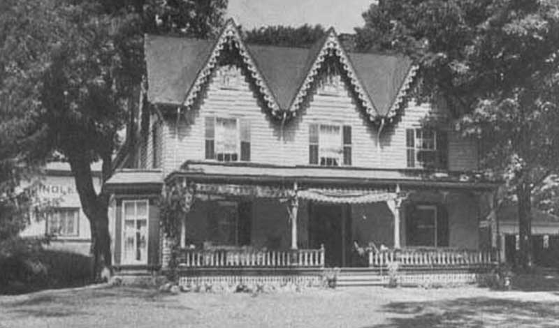 The-Stamford-Gables-Sold-to-the-Haynors.jpg